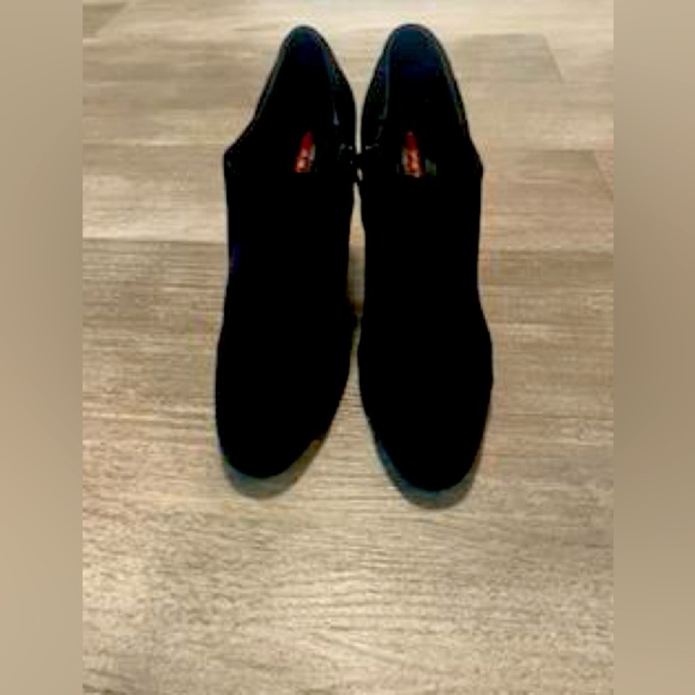 Prada Milano ! Suede ankle boots